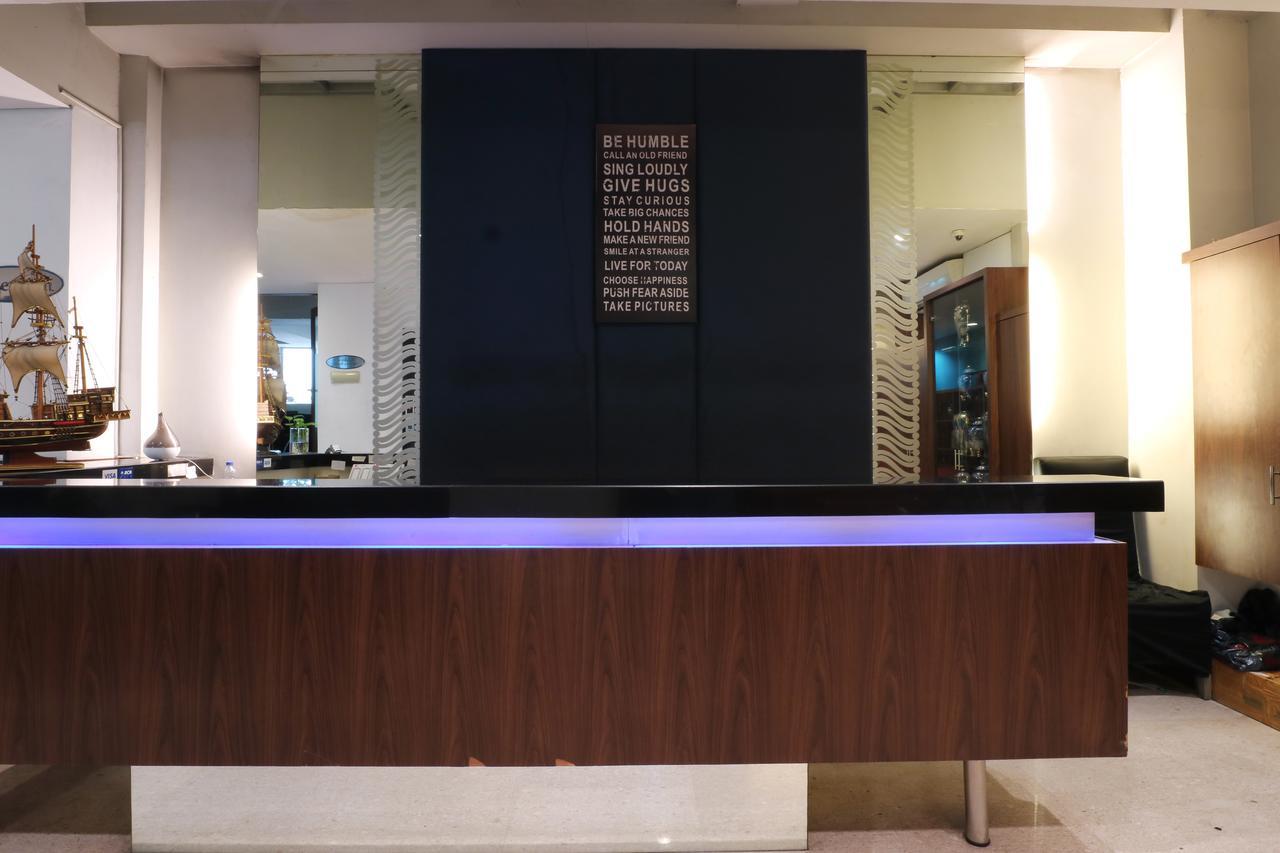 Hotel Blue Pacific Jakarta Exterior foto